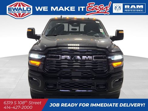 New 2025 RAM 3500 Big Horn image 15