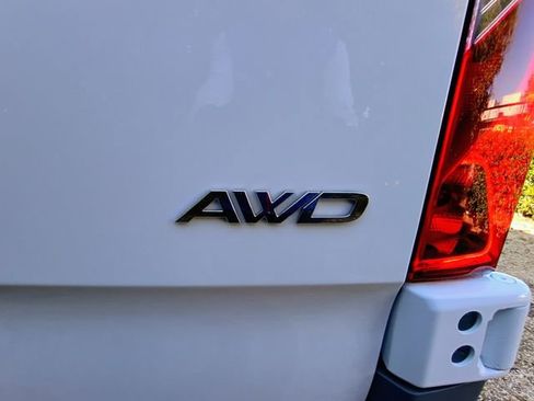 Used 2025 Mercedes-Benz Sprinter 2500 image 87