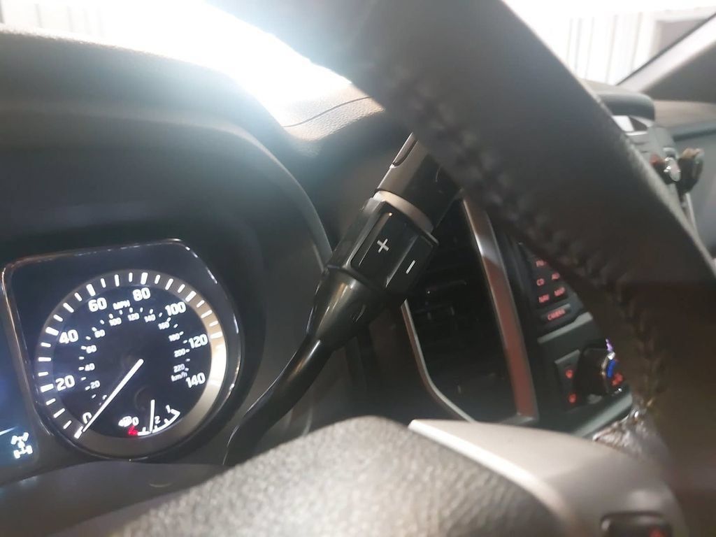 Used 2018 Nissan Titan SV w/ SV Convenience Package AWD/4WD image 25