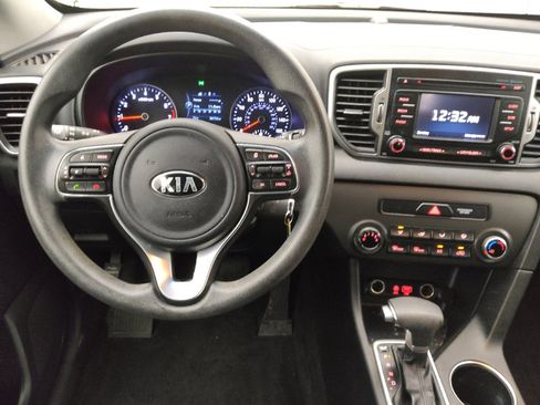 Used 2019 Kia Sportage LX image 22