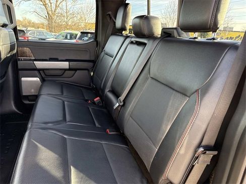 Used 2023 Ford F350 Lariat w/ Chrome Package image 15