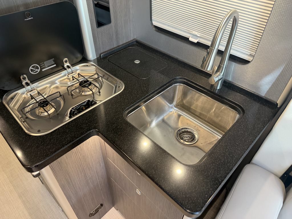 Used 2020 Mercedes-Benz Sprinter 3500 image 55