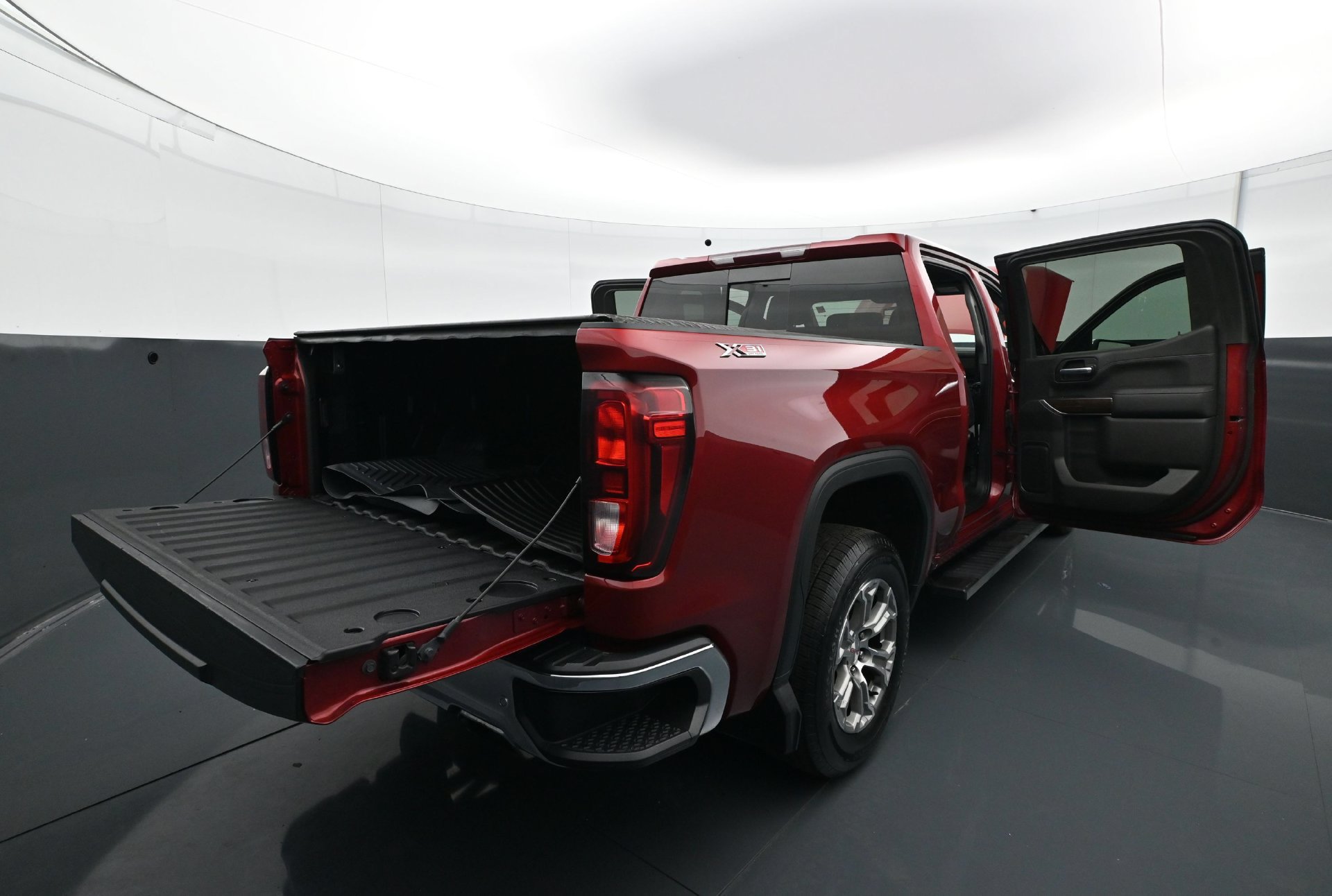Used 2020 GMC Sierra 1500 SLE w/ SLE Value Package AWD/4WD image 34