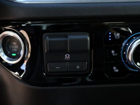 New 2026 GMC Sierra 2500 SLT w/ SLT Convenience Package image 37