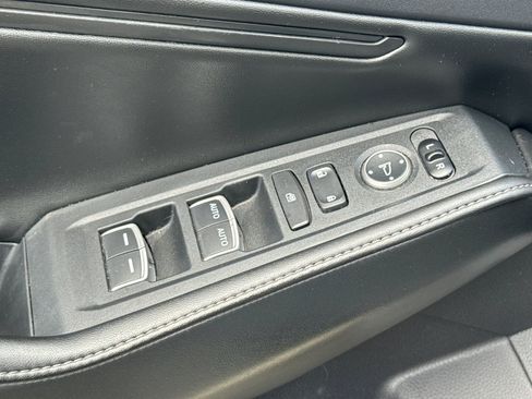 Used 2024 Honda Accord Sport image 14