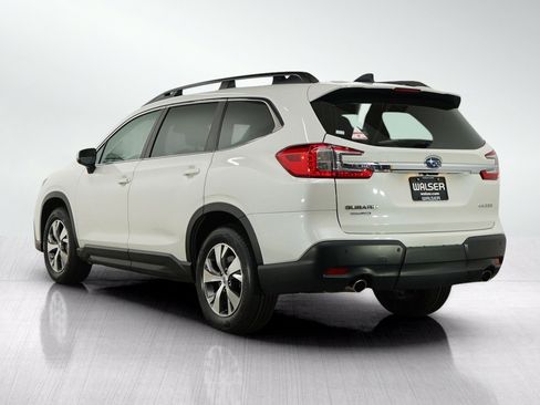 Used 2025 Subaru Ascent Premium AWD/4WD image 3