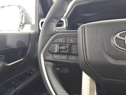 Used 2025 Toyota Tacoma 4x4 Double Cab Hybrid image 37