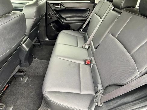 Used 2015 Subaru Forester 2.5i Limited AWD/4WD image 13