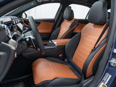 New 2026 Mercedes-Benz C 43 AMG 4MATIC Sedan image 14