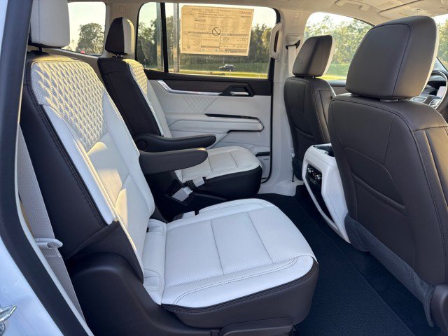 New 2027 GMC Acadia Denali FWD image 14