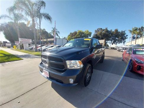 Used 2019 RAM 1500 Express AWD/4WD image 1