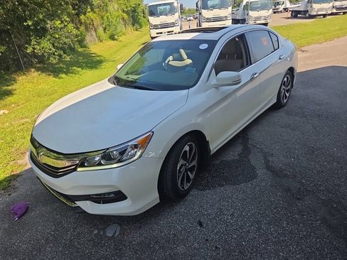 Used 2016 Honda Accord EX-L image 5