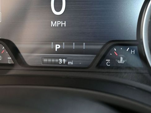 Used 2025 RAM 1500 Laramie image 29