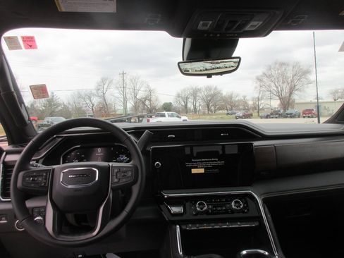 New 2026 GMC Sierra 2500 Denali Ultimate image 17