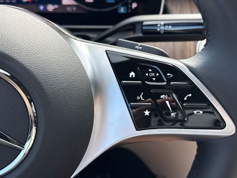 New 2025 Mercedes-Benz C 300 Sedan image 27