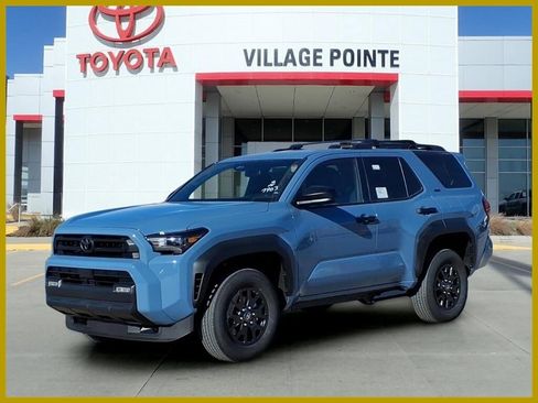 New 2025 Toyota 4Runner SR5 image 1
