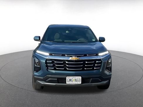 Used 2025 Chevrolet Equinox LT image 4