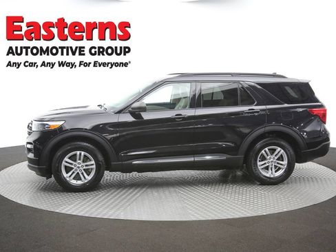 Used 2021 Ford Explorer XLT w/ Equipment Group 202A AWD/4WD image 59