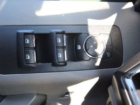 Used 2017 Ford F150 XLT w/ Equipment Group 302A Luxury image 23