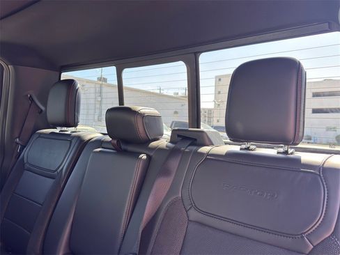 Used 2025 Ford F150 Raptor image 35