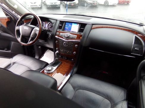Used 2015 INFINITI QX80 4WD w/ Deluxe Technology Package image 26