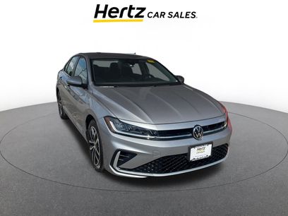 Used 2025 Volkswagen Jetta SE
