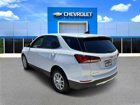 Used 2024 Chevrolet Equinox LT AWD/4WD image 5