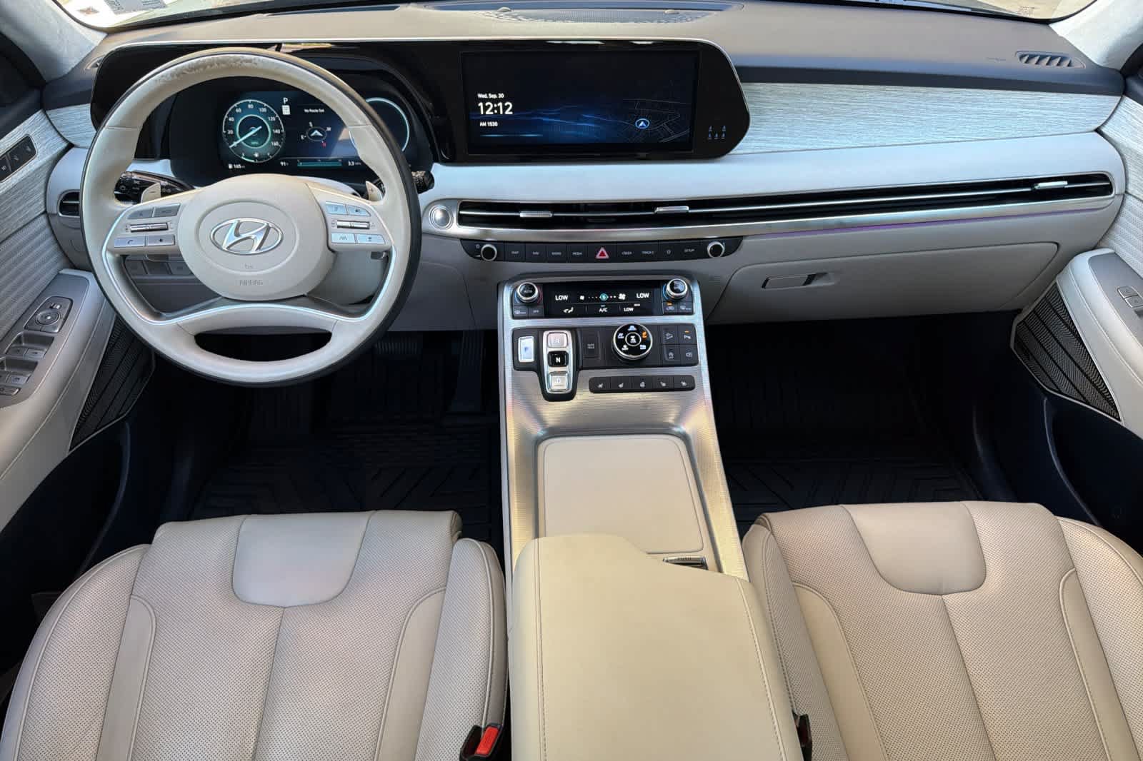 Used 2023 Hyundai Palisade Calligraphy AWD/4WD image 3