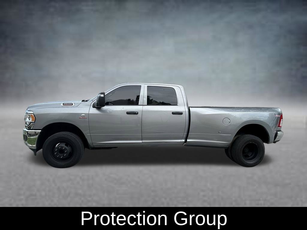 Certified 2024 RAM 3500 Tradesman w/ Chrome Appearance Group AWD/4WD image 4