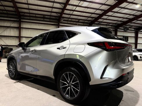 Used 2022 Lexus NX 250 FWD w/ Towing Package (2000 Lbs) image 7