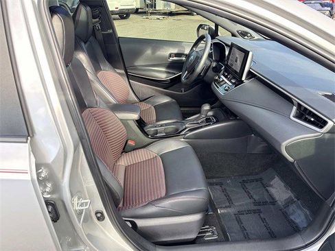 Used 2023 Toyota Corolla XSE image 9