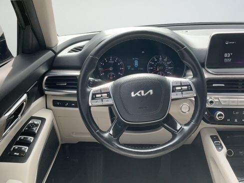 Used 2022 Kia Telluride EX w/ EX Premium Package AWD/4WD image 15