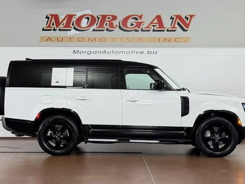 Used 2023 Land Rover Defender 130 X-Dynamic SE AWD/4WD image 2