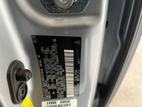 Used 2012 Toyota Sienna SE image 28