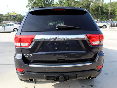 Used 2013 Jeep Grand Cherokee Limited w/ Advance Technology Group image 22