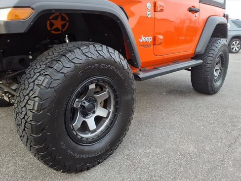 Used 2020 Jeep Wrangler Sport image 10