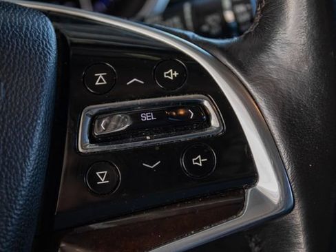 Used 2015 Cadillac SRX Luxury w/ Driver Awareness Package image 11