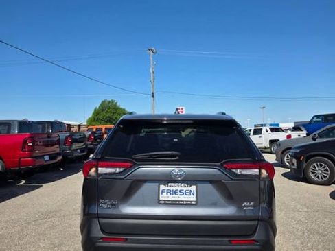 Used 2023 Toyota RAV4 XLE Premium AWD/4WD image 5