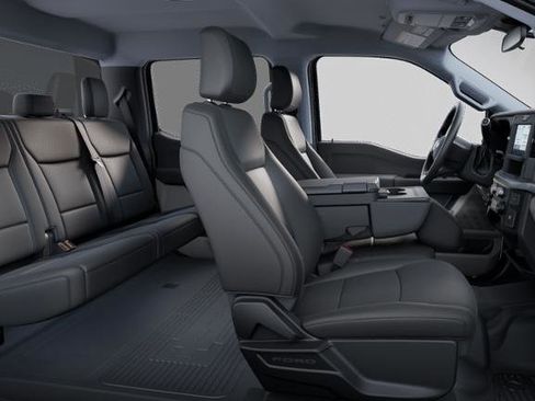 New 2025 Ford F250 XL w/ XL Off-Road Package image 5