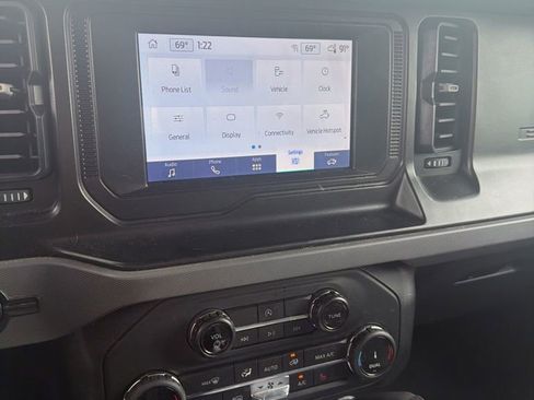 Used 2022 Ford Bronco Big Bend AWD/4WD image 3