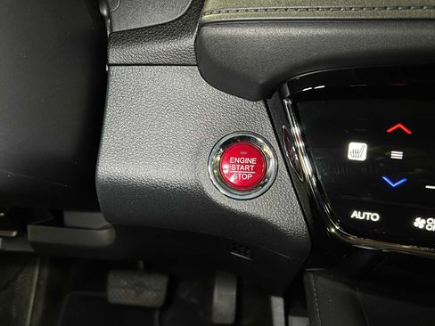 Used 2017 Honda HR-V EX image 29