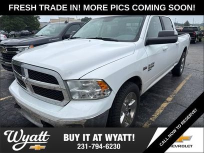 Used 2019 RAM 1500 Classic SLT w/ Luxury Group