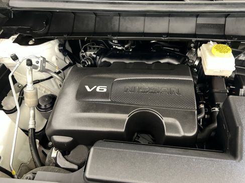 Used 2023 Nissan Pathfinder Platinum image 27