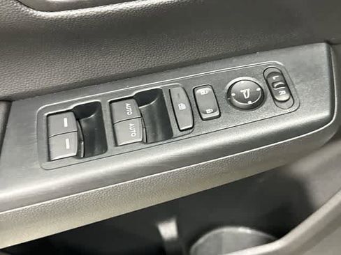 Used 2025 Honda CR-V EX image 20