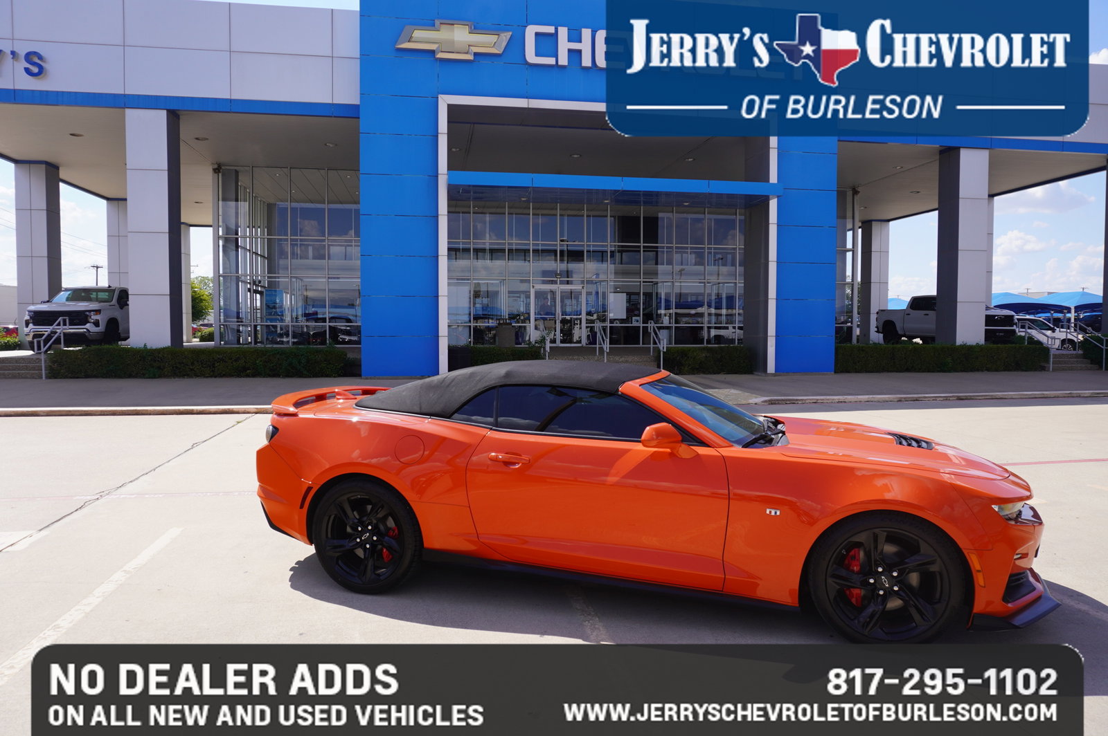 Used 2021 Chevrolet Camaro SS RWD image 7