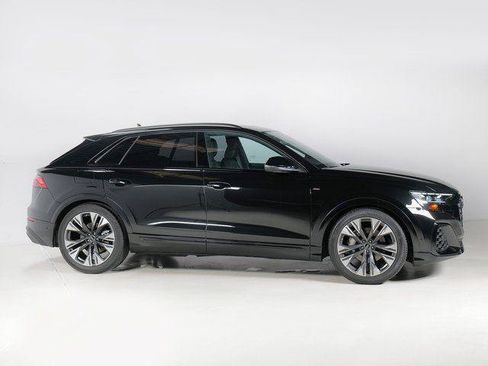 Certified 2026 Audi Q8 Premium Plus w/ Premium Plus Package AWD/4WD image 33