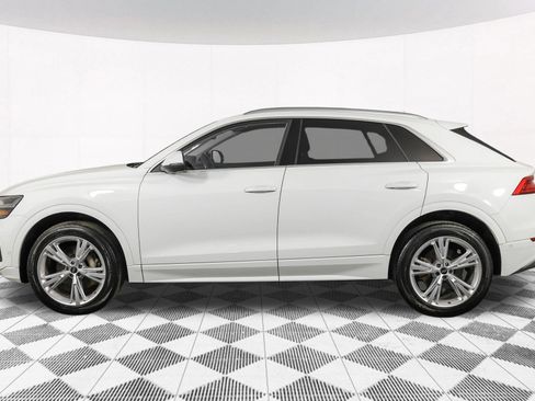 Used 2023 Audi Q8 Premium w/ Convenience Package AWD/4WD image 23