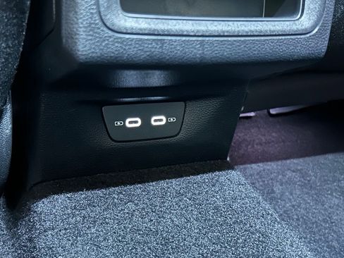 Used 2024 Volkswagen GTI SE image 45