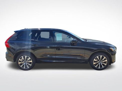 Used 2024 Volvo XC60 B5 Plus w/ Protection Package Premier AWD/4WD image 4