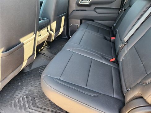 Used 2025 Chevrolet Silverado 1500 LT Trail Boss w/ Convenience Package II image 28